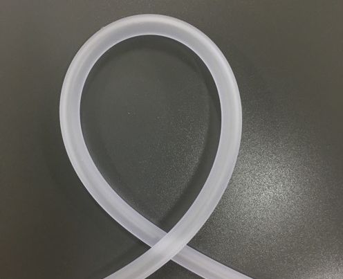 コンビーンレッグバッグのチューブ